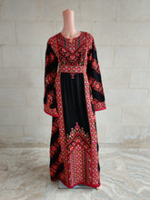 Load image into Gallery viewer, Palestinian Thobe Tatreez Dress Red and Black Embroidery connect
